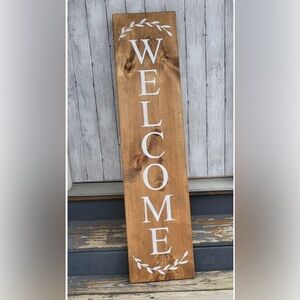 Rustic Brown Welcome Sign